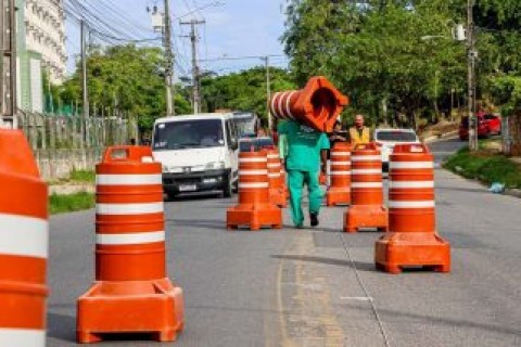 ESTRADA DO FRIO NO PAULISTA